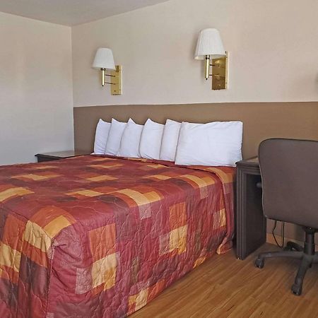 Rodeway Inn Buffalo Kültér fotó