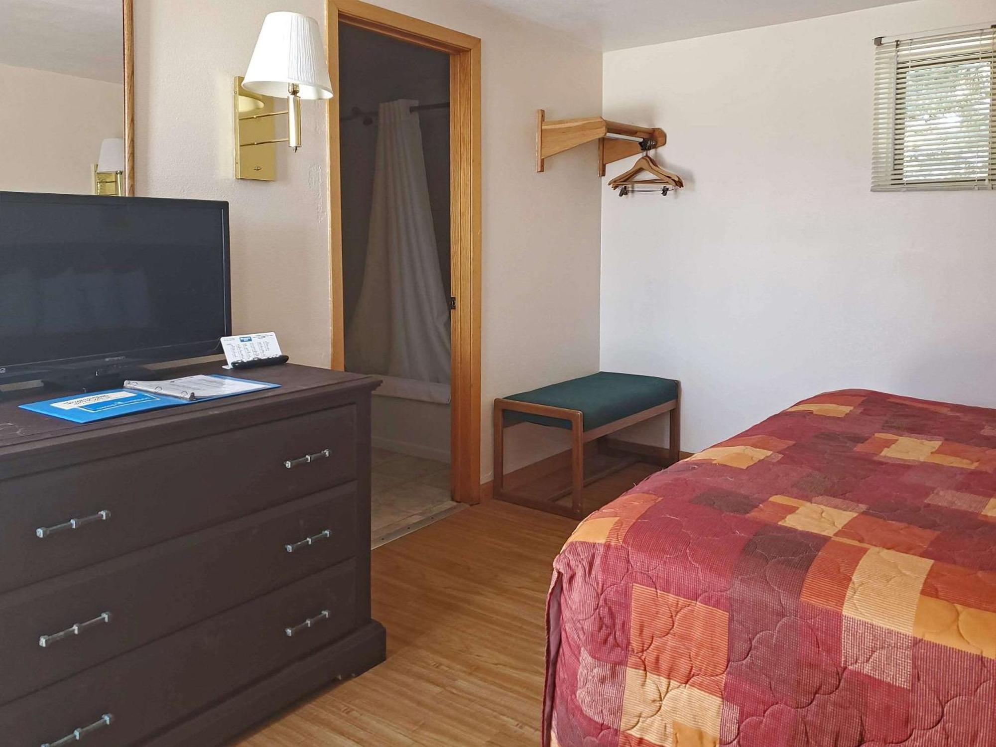 Rodeway Inn Buffalo Kültér fotó